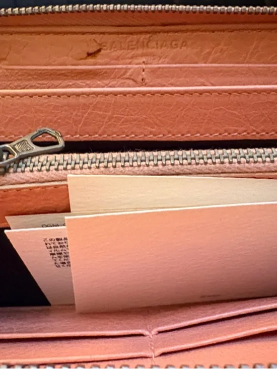Balenciaga Coral Pink Leather Zip-Around Wallet has minor flaws on corners - Picture 7 of 8